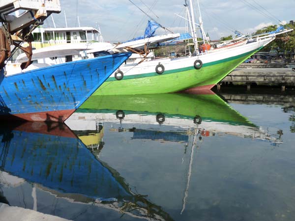 Sulawesi Toraja Travel