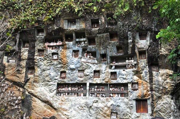 Sulawesi Toraja Travel